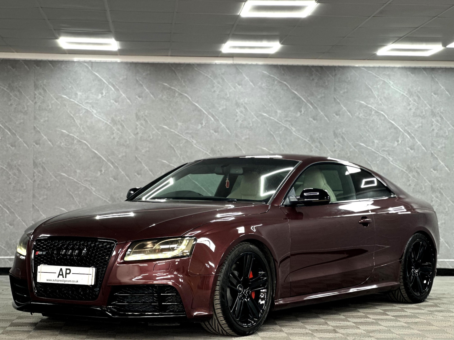 Used Audi RS5 2011 for sale - 76093823: Photo 2