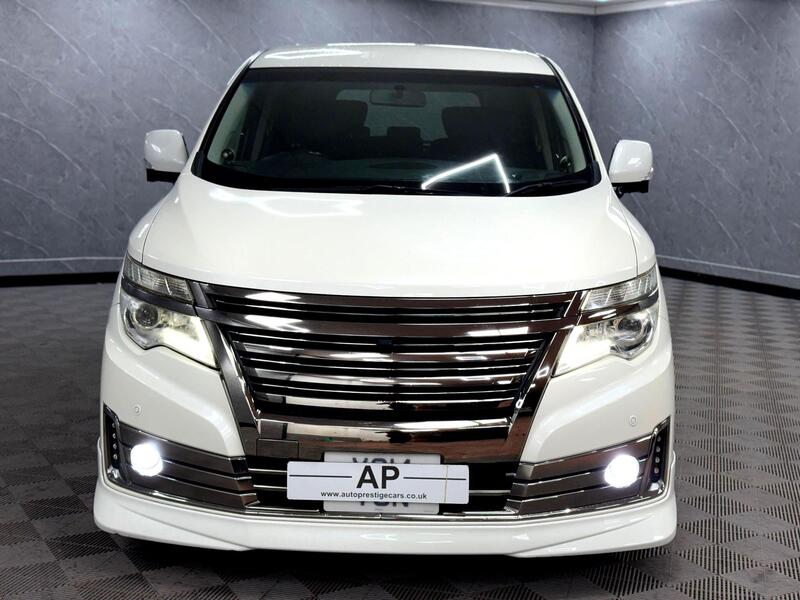 Used Nissan Elgrand 2026 for sale - 78150326: Photo 3