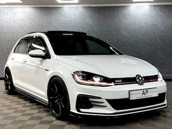 Used Volkswagen Golf 2018 for sale - 78405750: Photo