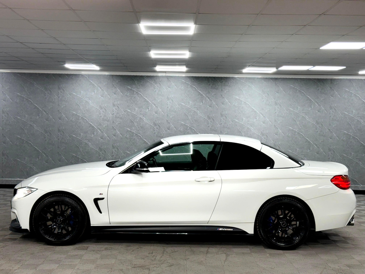 Used BMW 4 Series 2015 for sale - 76408328: Photo 15