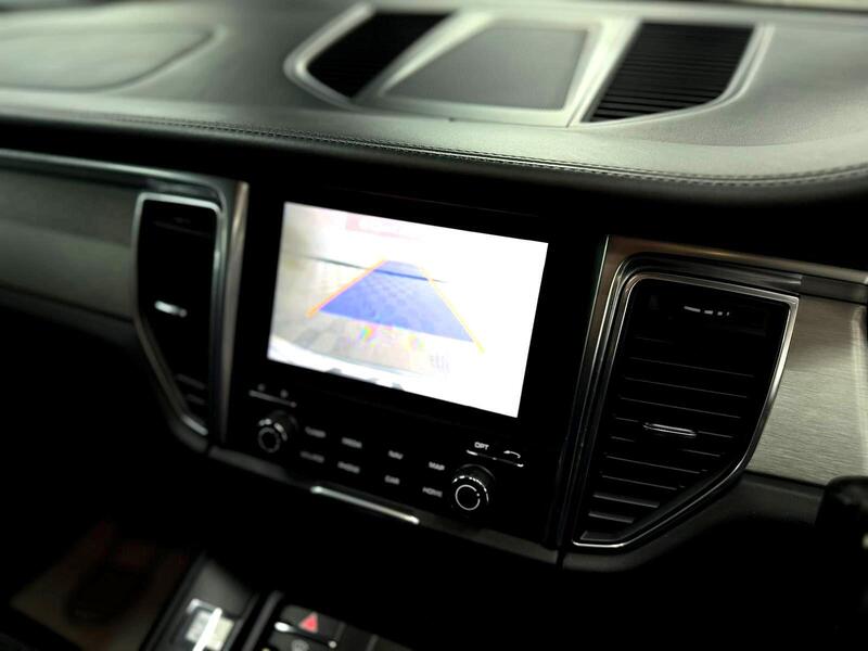 Used Porsche Macan 2017 for sale - 78186576: Photo 38