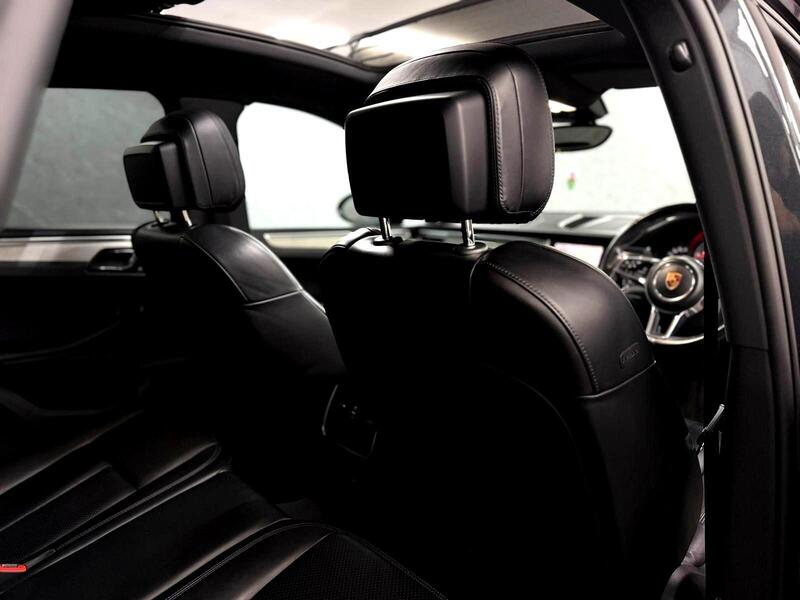 Used Porsche Macan 2017 for sale - 78186576: Photo 43