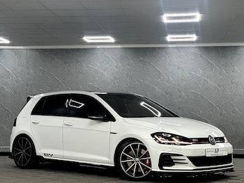 Used Volkswagen Golf 2019 for sale - 75922342: Photo