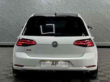 Used Volkswagen Golf 2019 for sale - 75922342: Photo