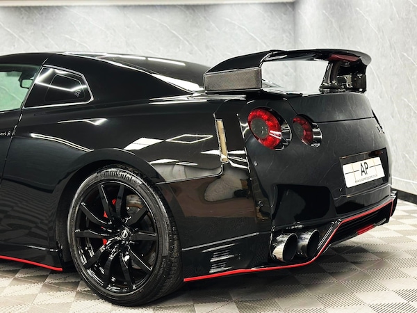 Used Nissan GT-R 2011 for sale - 76249291: Photo 12