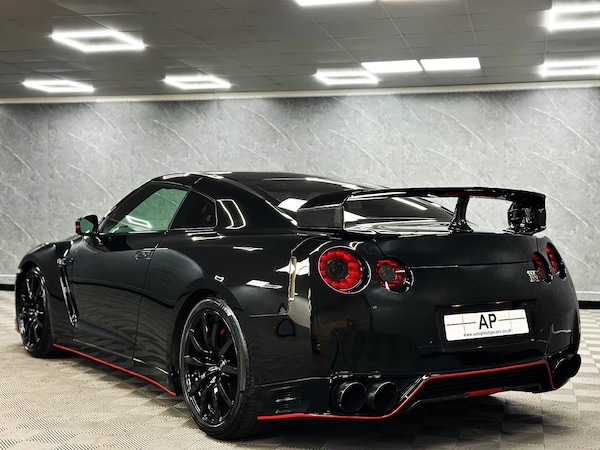Used Nissan GT-R 2011 for sale - 76249291: Photo 20