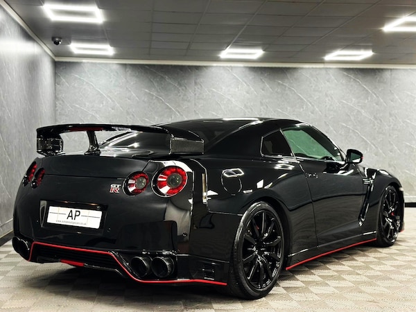 Used Nissan GT-R 2011 for sale - 76249291: Photo 28