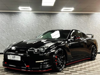 Used Nissan GT-R 2011 for sale - 76249291: Photo 2