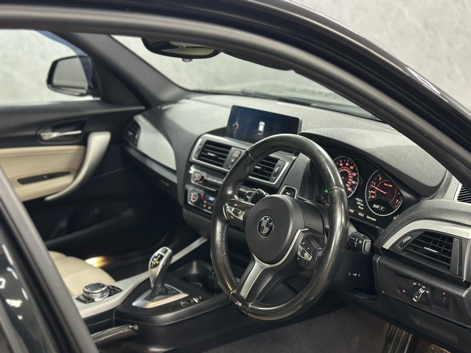 Used BMW 1 Series 2016 for sale - 76671035: Photo 10