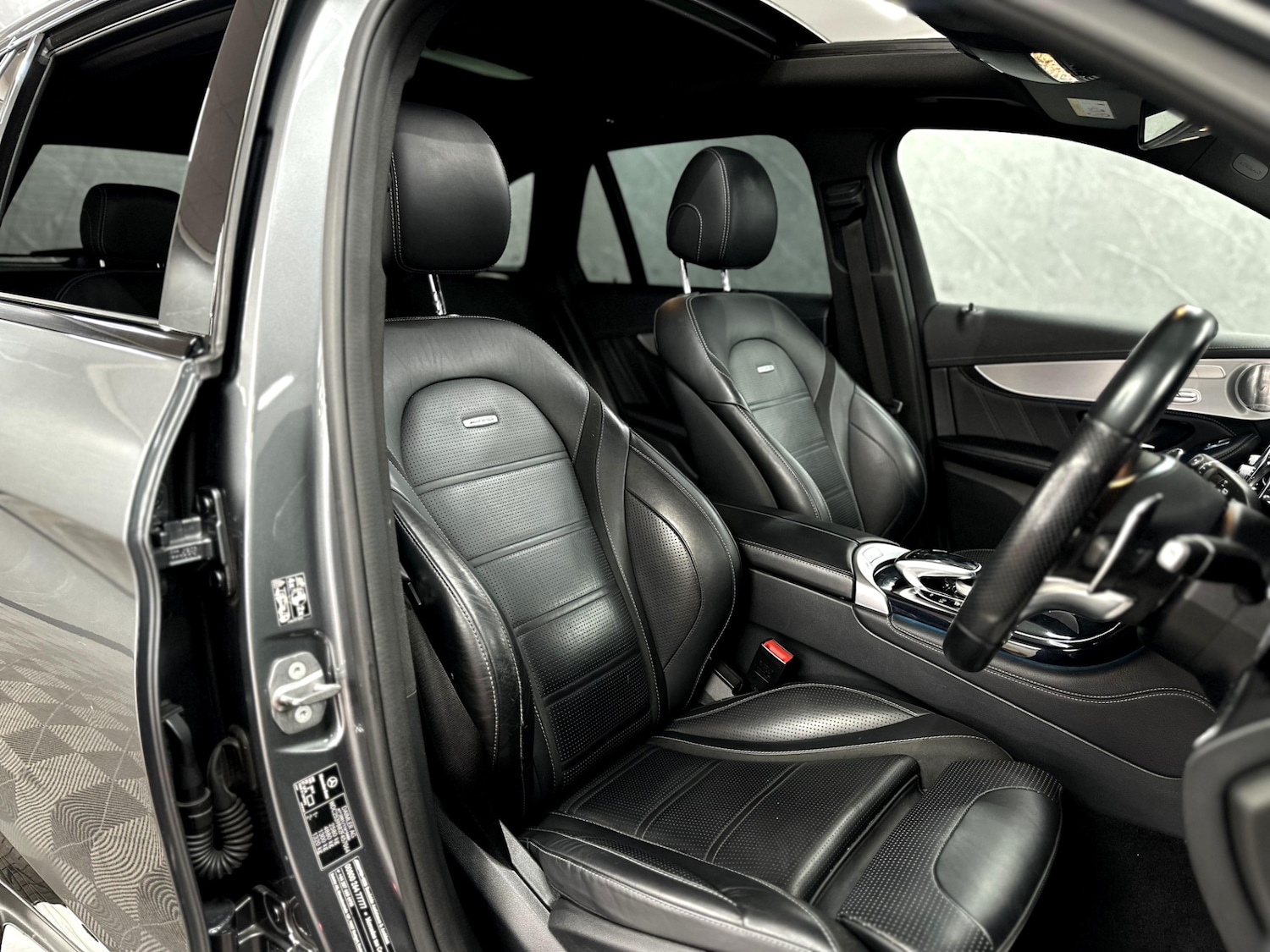 Used Mercedes-Benz GLC 2018 for sale - 77393965: Photo 28