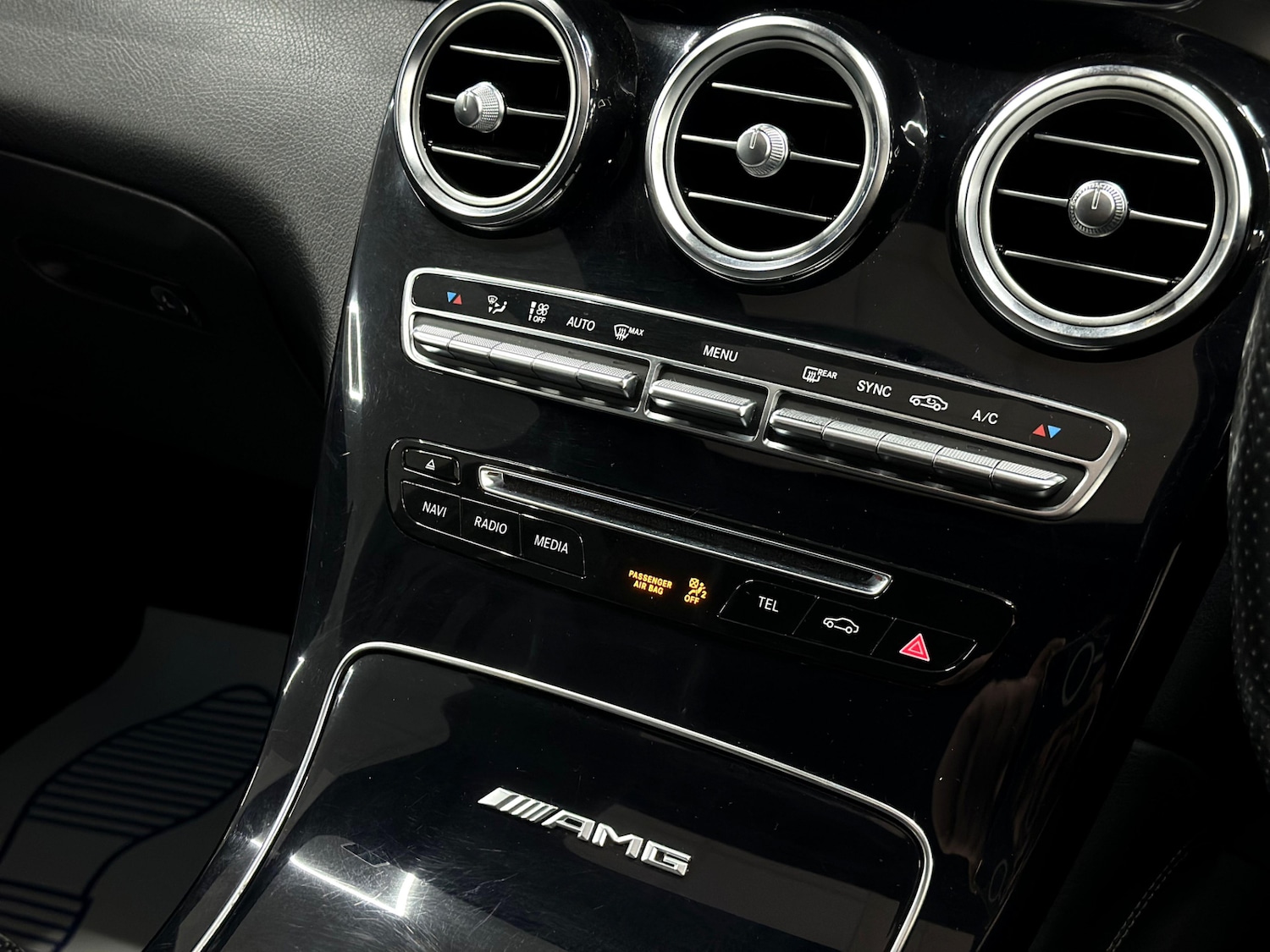 Used Mercedes-Benz GLC 2018 for sale - 77393965: Photo 30