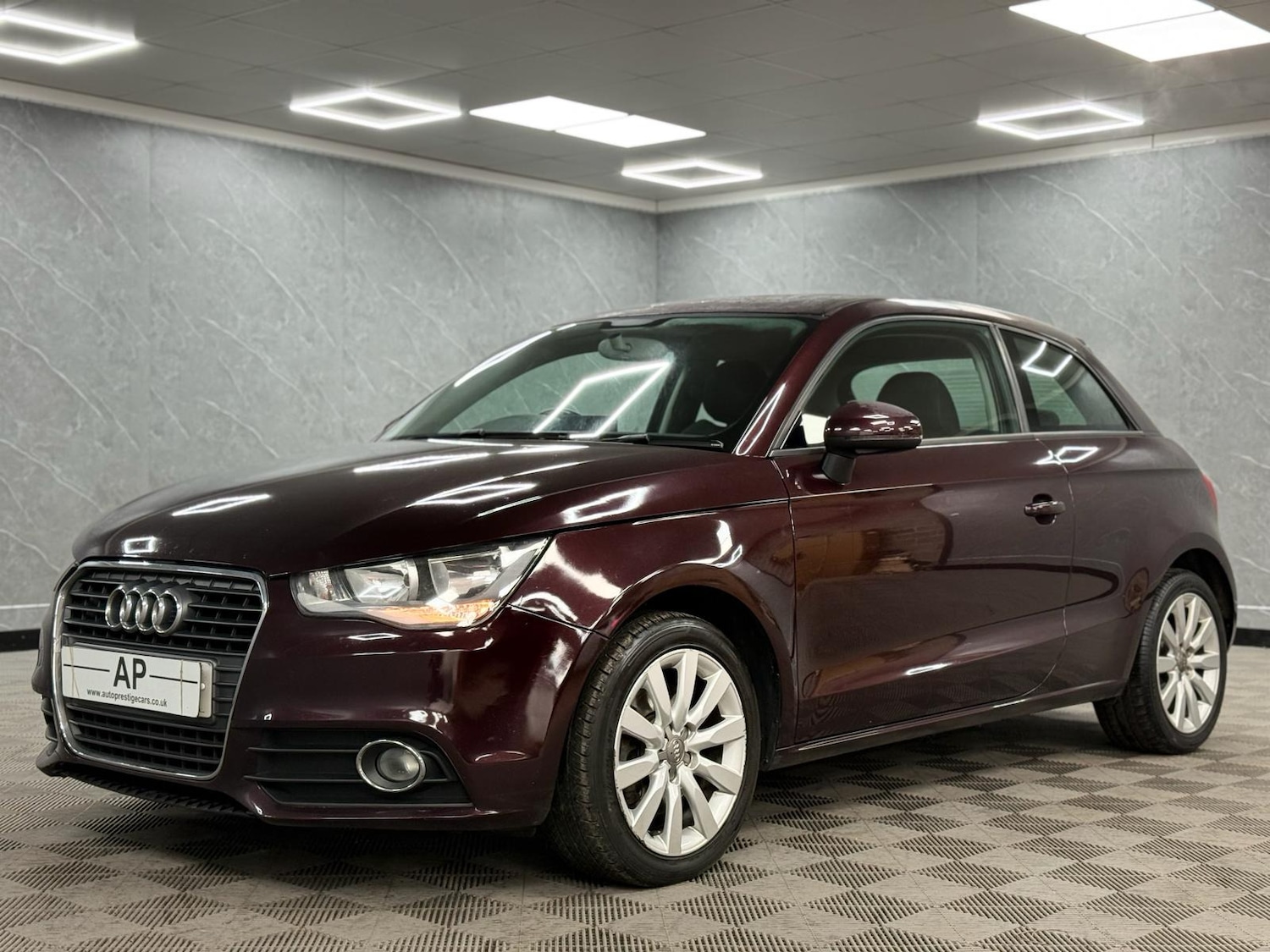Used Audi A1 2014 for sale - 77611375: Photo 3
