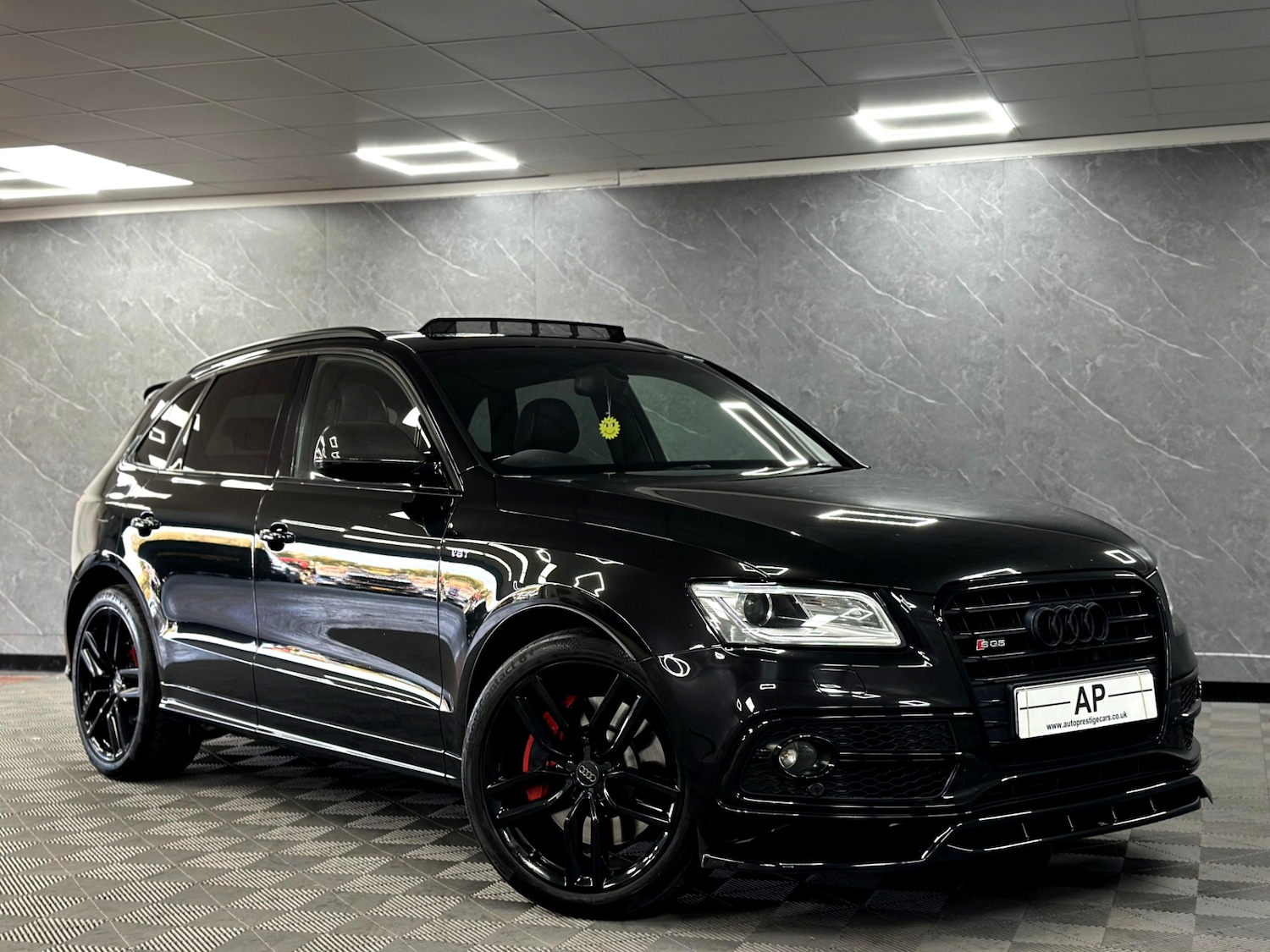 Used Audi Q5 2015 for sale - 76397208: Photo 1