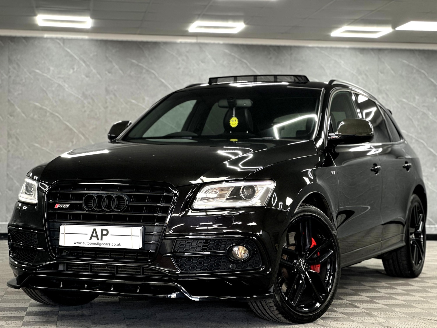 Used Audi Q5 2015 for sale - 76397208: Photo 2