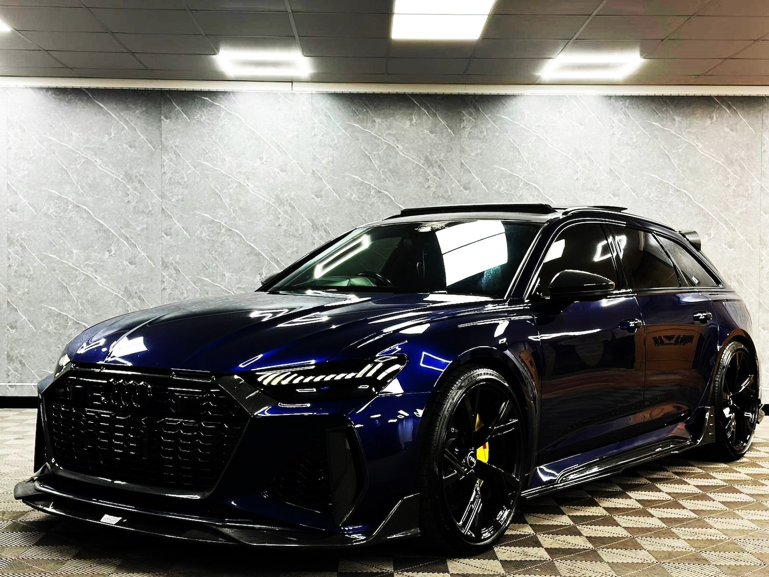 Used Audi RS6 2020 for sale - 77198099: Photo 76