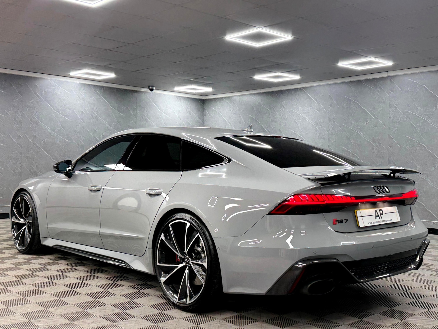 Used Audi RS7 2022 for sale - 76671718: Photo 6