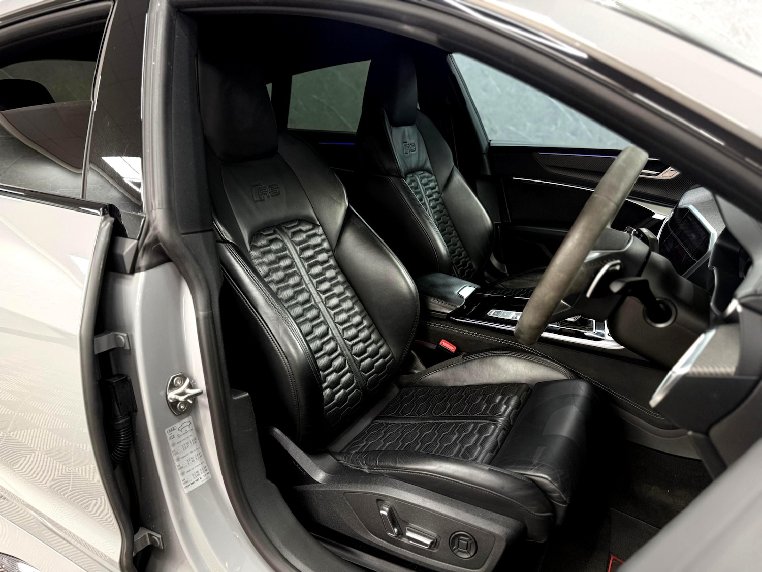 Used Audi RS7 2022 for sale - 76671718: Photo 9