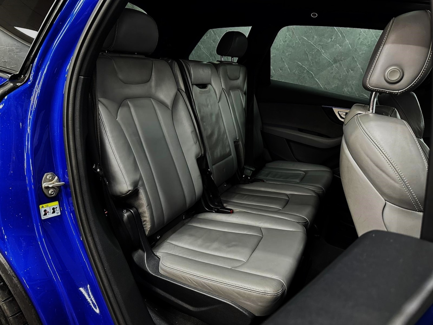 Used Audi Q7 2016 for sale - 76885266: Photo 13