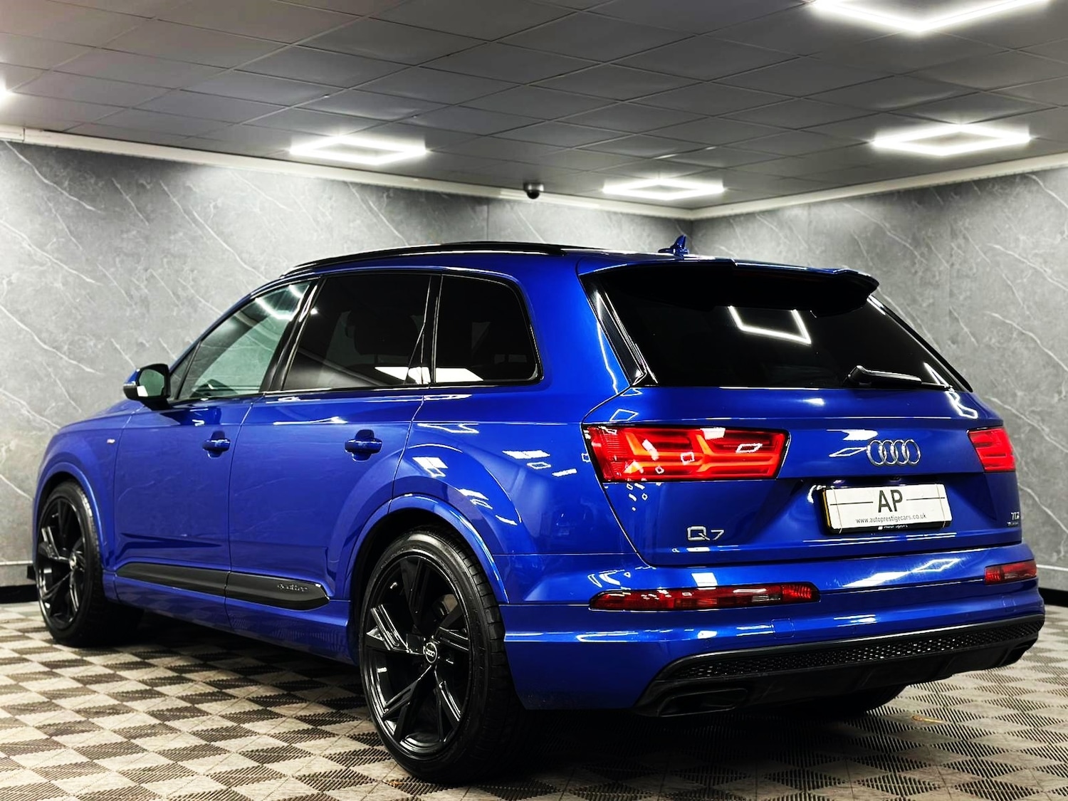 Used Audi Q7 2016 for sale - 76885266: Photo 3