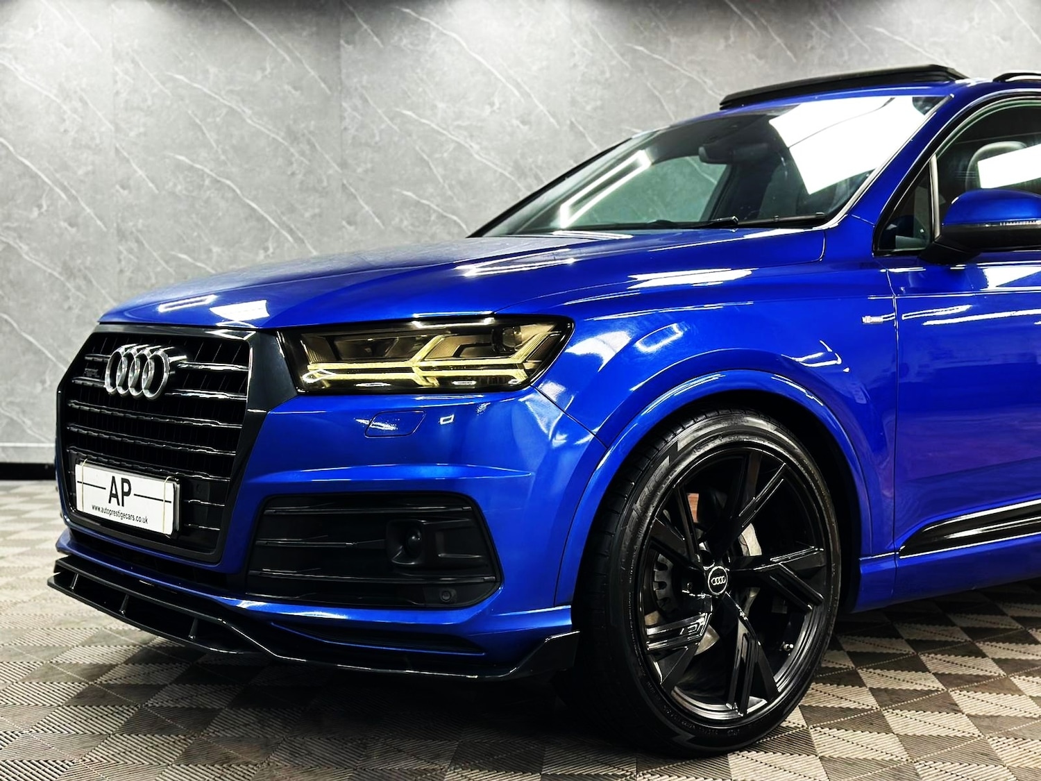 Used Audi Q7 2016 for sale - 76885266: Photo 40