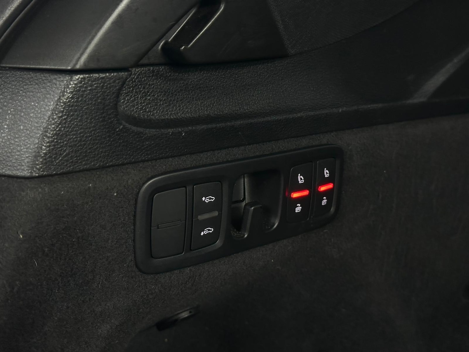 Used Audi Q7 2016 for sale - 76885266: Photo 55