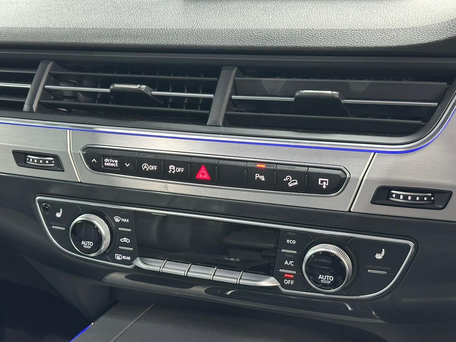 Used Audi Q7 2016 for sale - 76885266: Photo 56