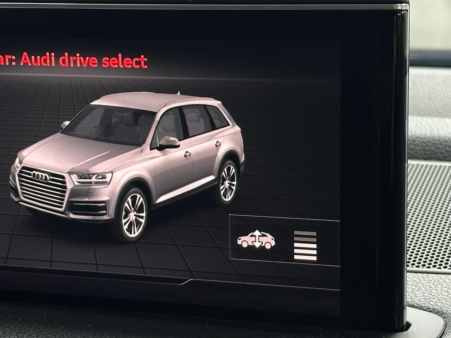 Used Audi Q7 2016 for sale - 76885266: Photo 65