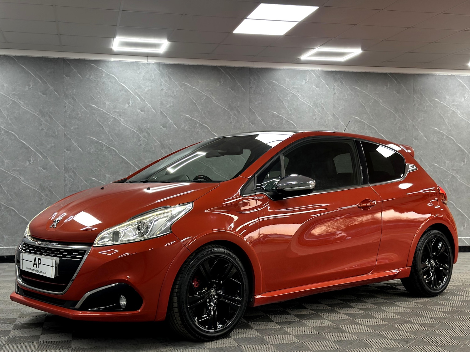 Used Peugeot 208 2016 for sale - 77114385: Photo 14