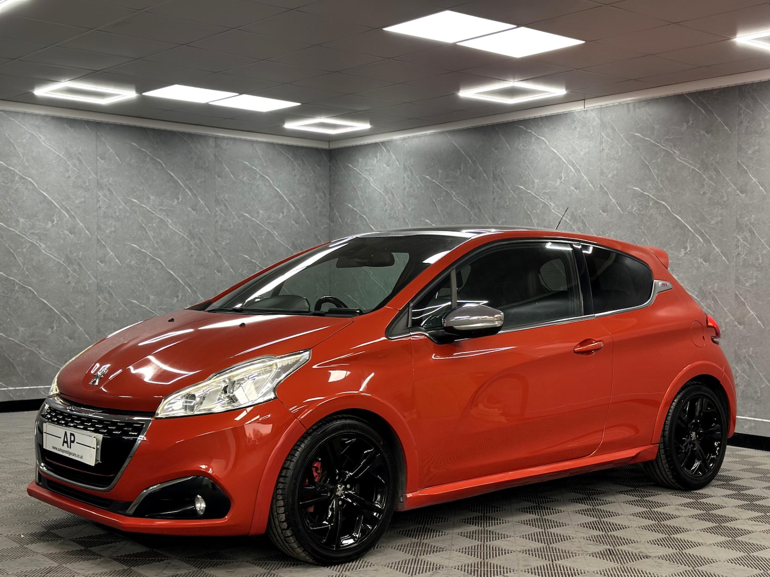 Used Peugeot 208 2016 for sale - 77114385: Photo 17