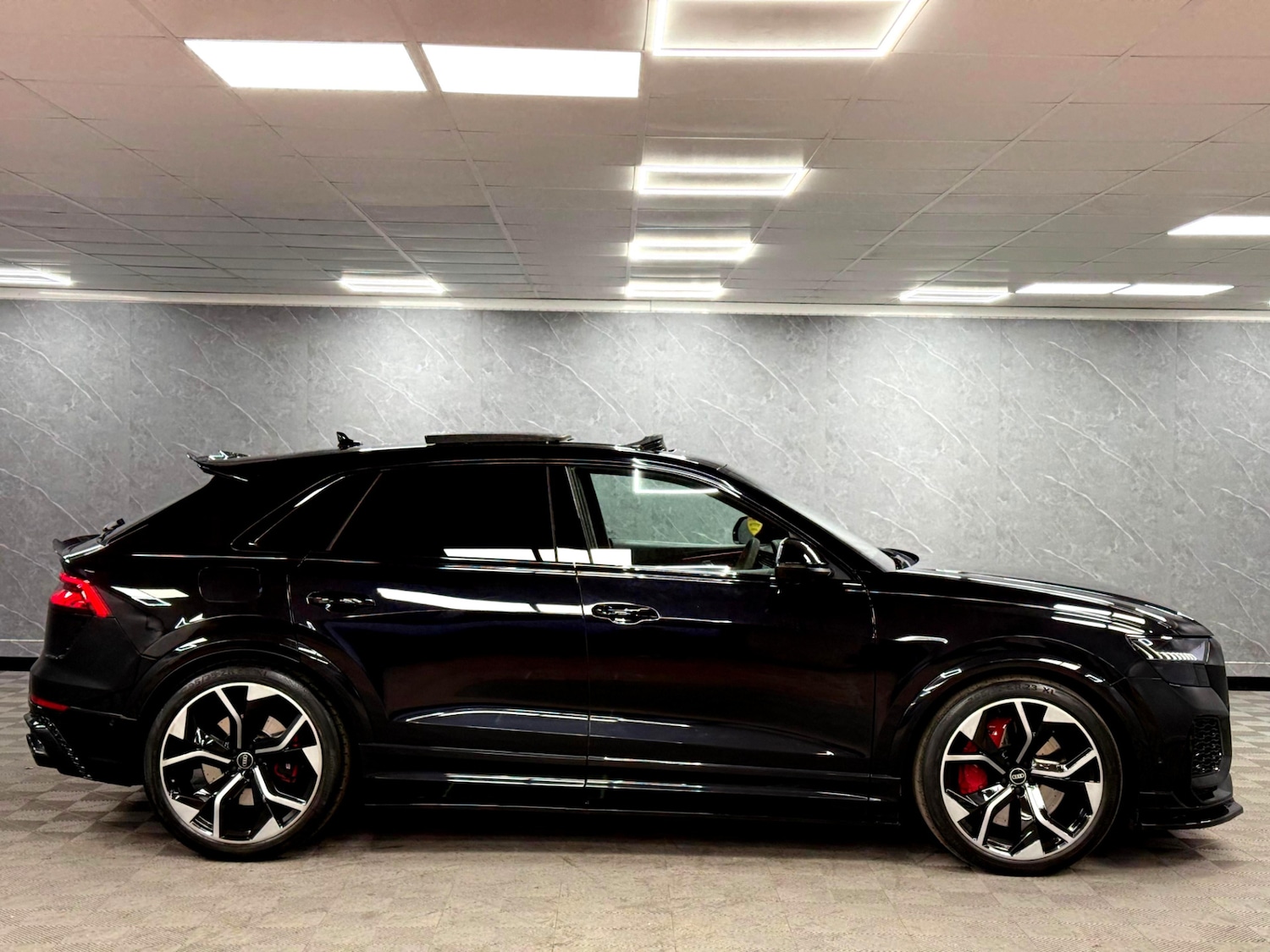 Used Audi RS Q8 2021 for sale - 77201635: Photo 22
