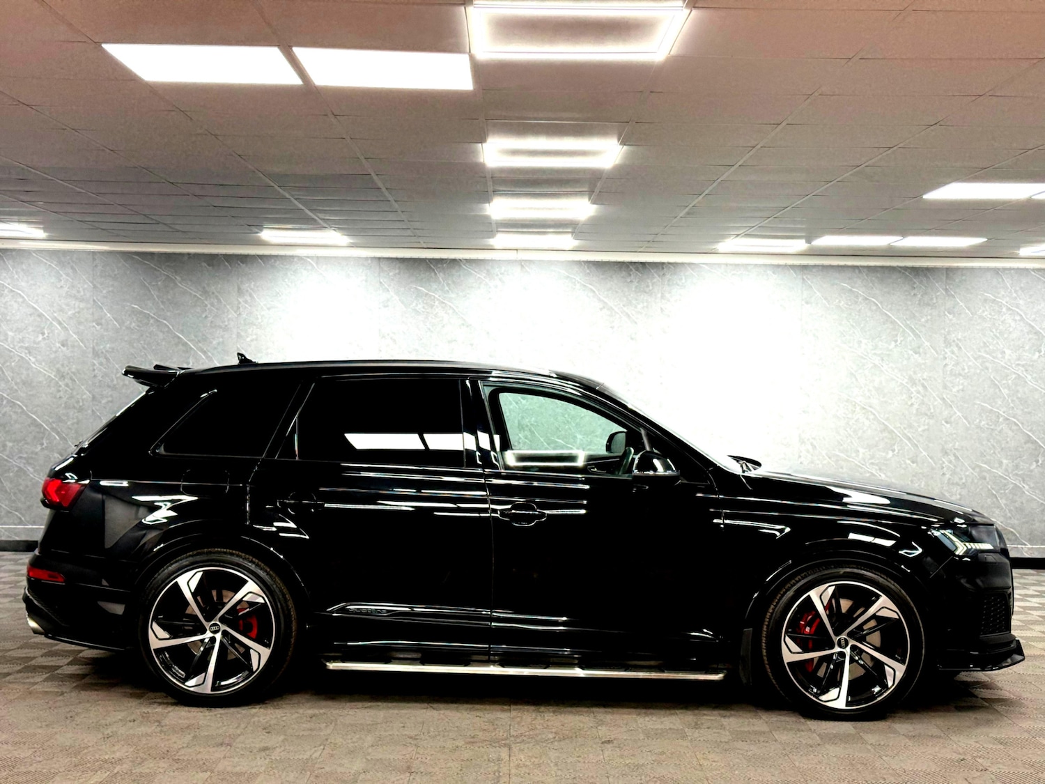 Used Audi SQ7 2022 for sale - 77242006: Photo 14