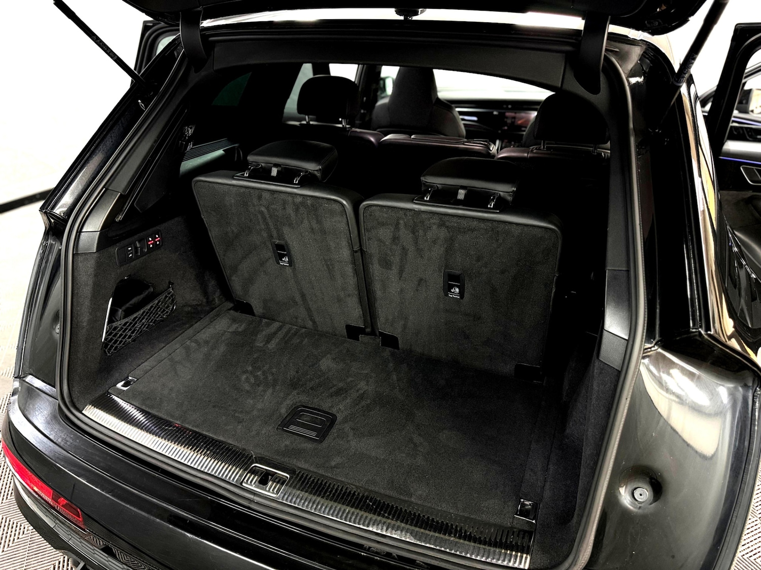 Used Audi SQ7 2022 for sale - 77242006: Photo 28