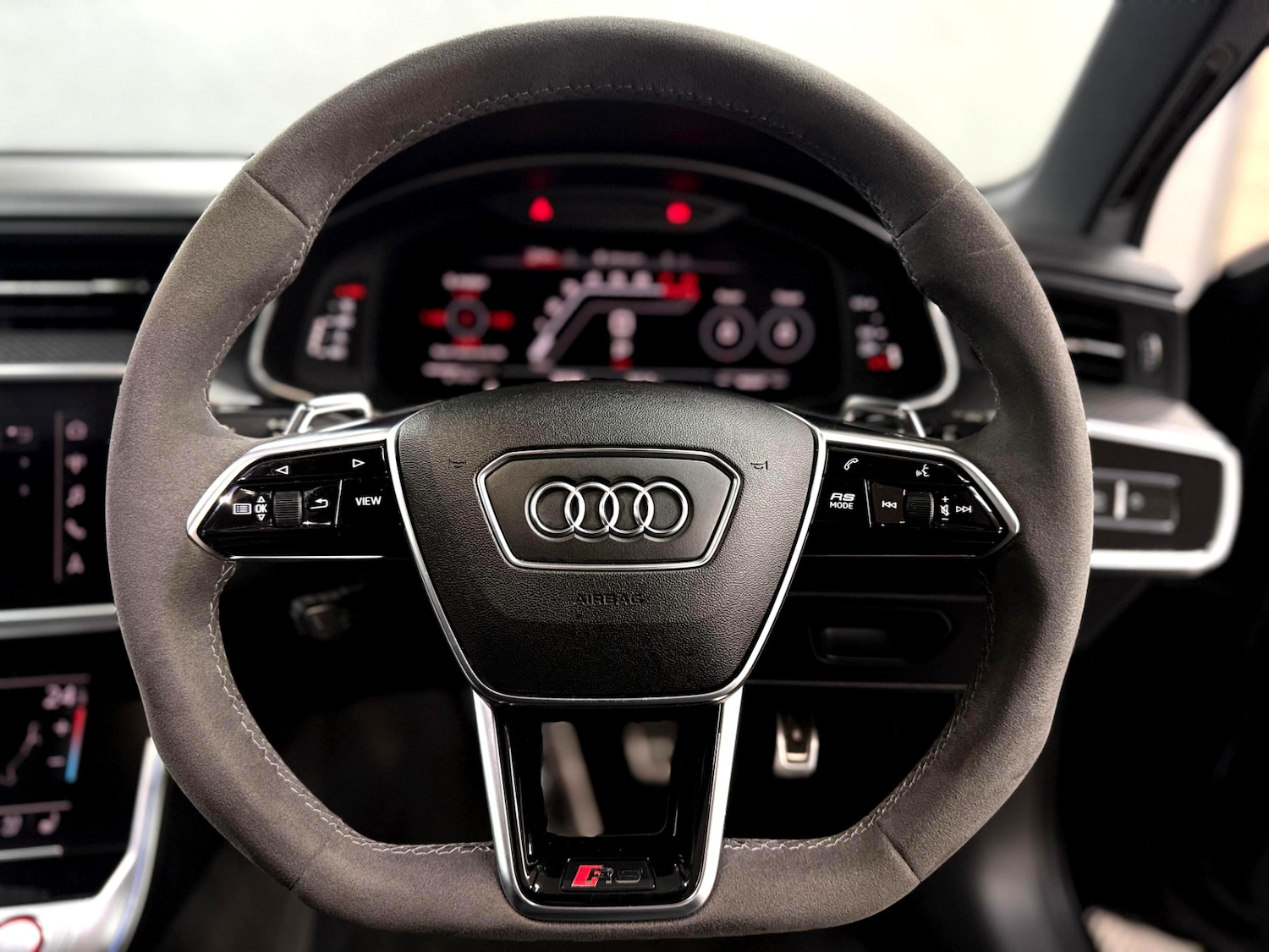 Used Audi RS6 2020 for sale - 76446101: Photo 13