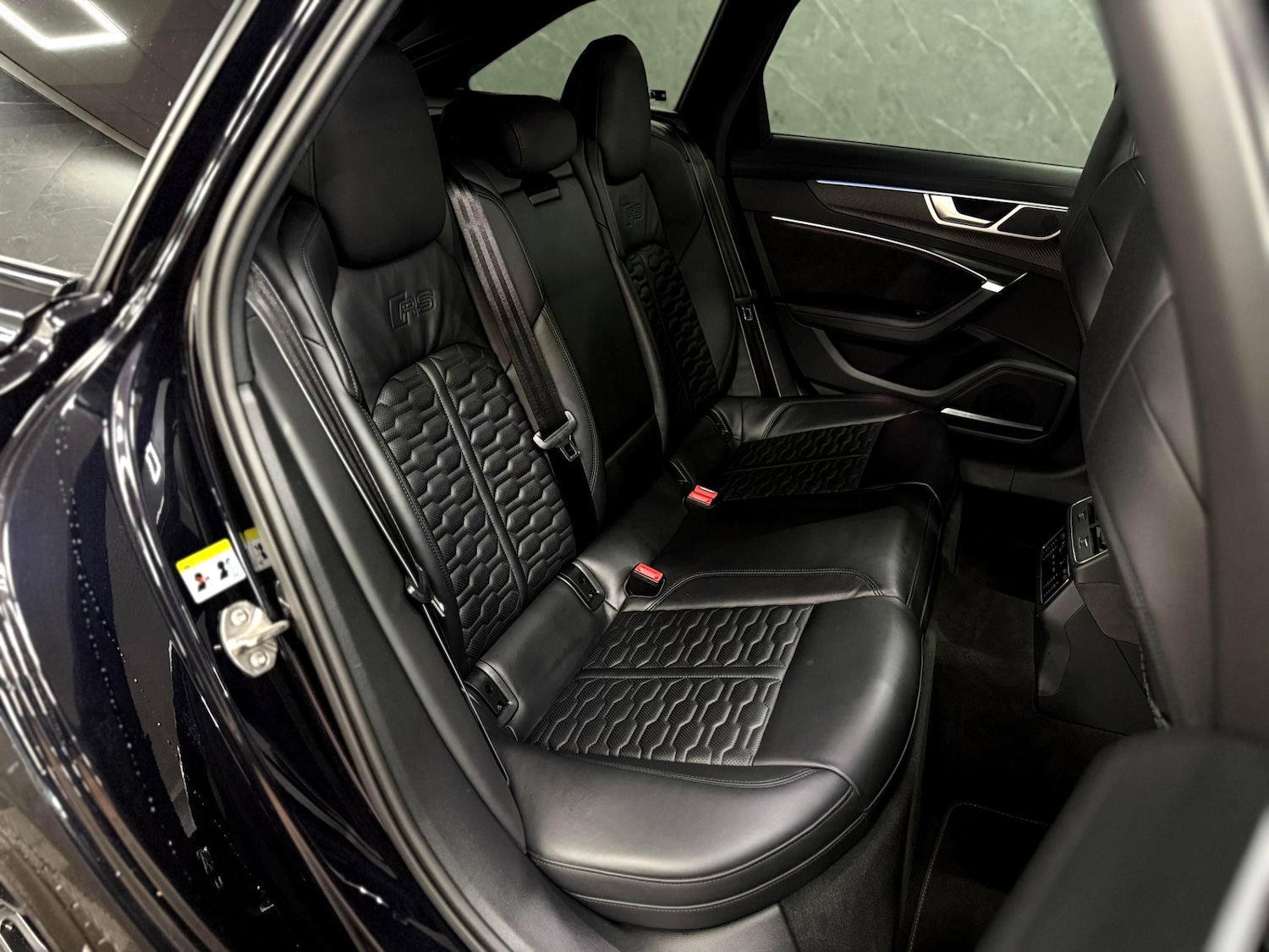 Used Audi RS6 2020 for sale - 76446101: Photo 16