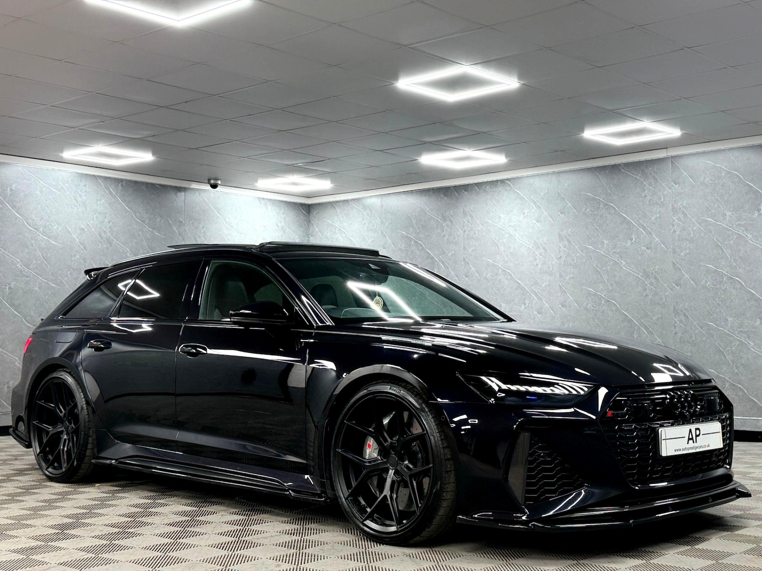 Used Audi RS6 2020 for sale - 76446101: Photo 17