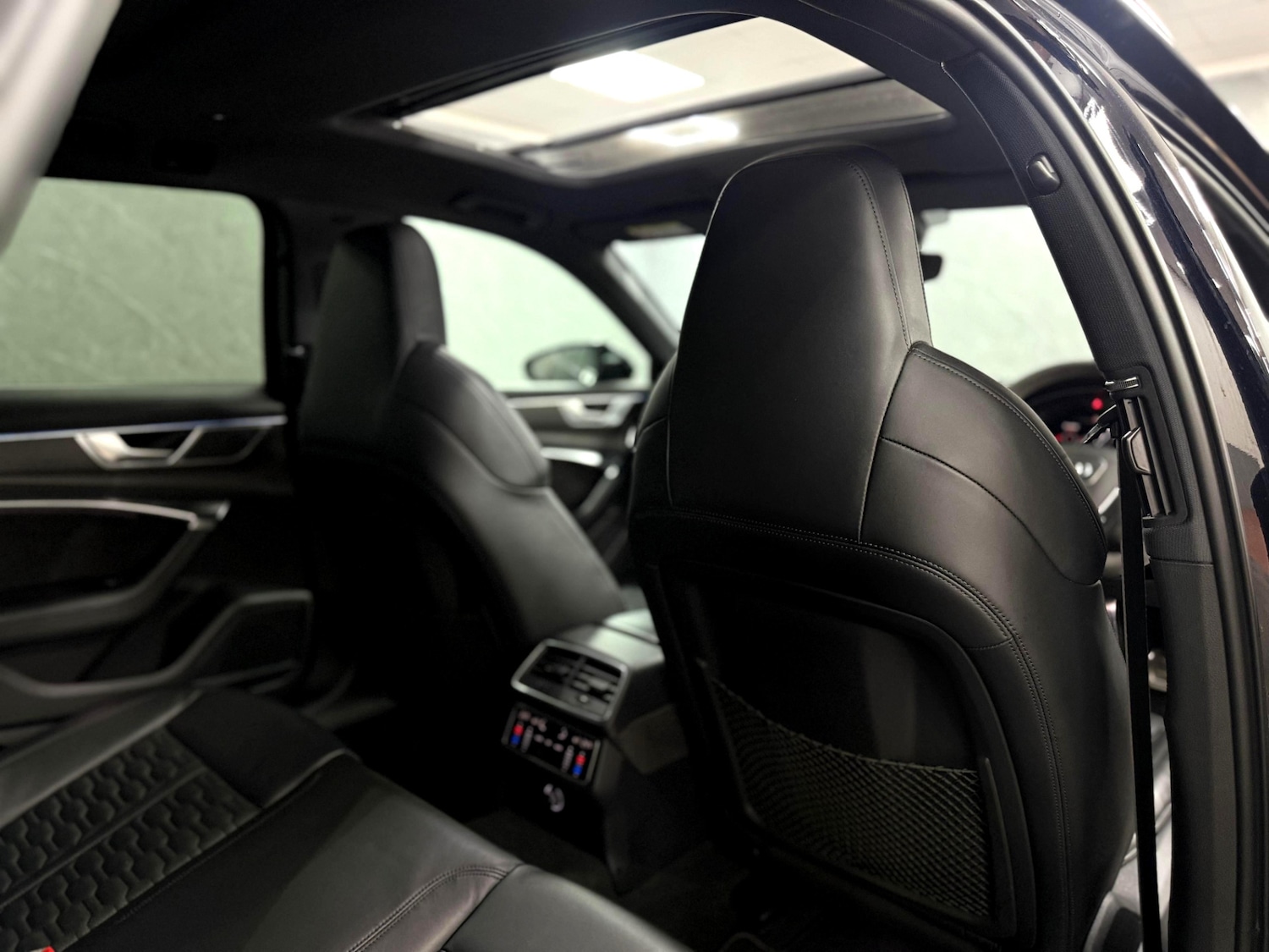 Used Audi RS6 2020 for sale - 76446101: Photo 36