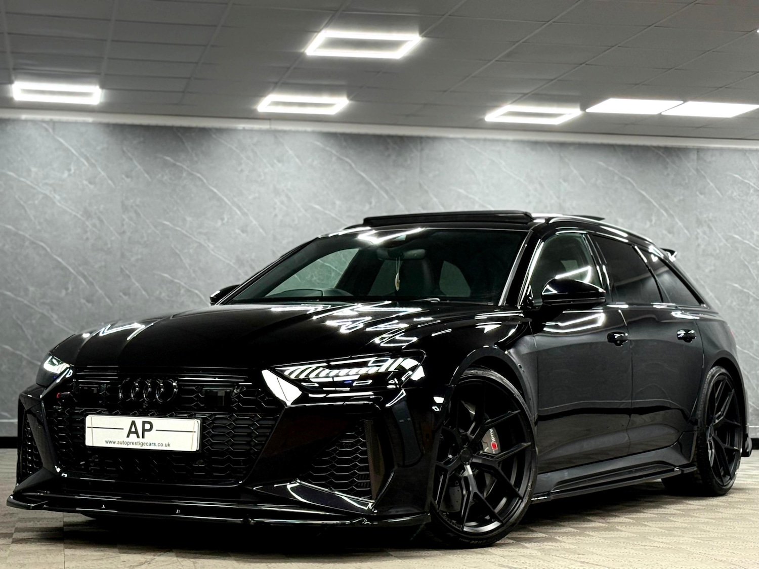 Used Audi RS6 2020 for sale - 76446101: Photo 8