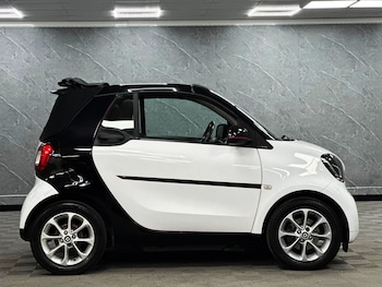 Used smart fortwo 2016 for sale - 76246348: Photo