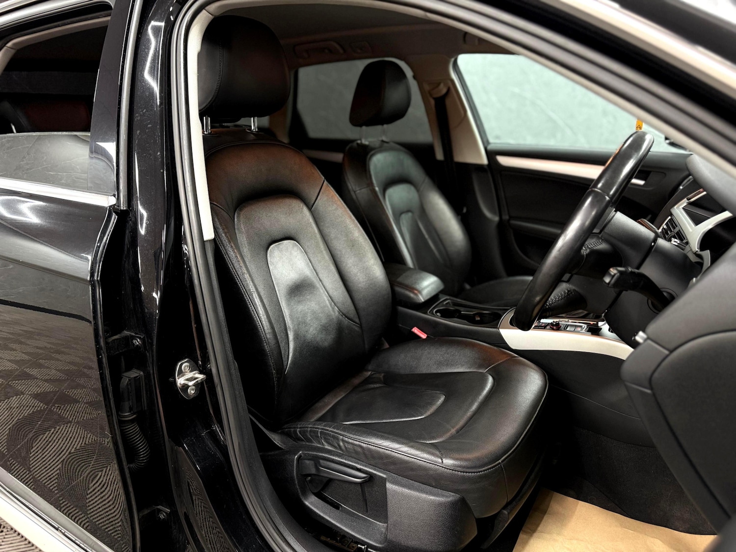 Used Audi A4 Allroad 2009 for sale - 76946950: Photo 10