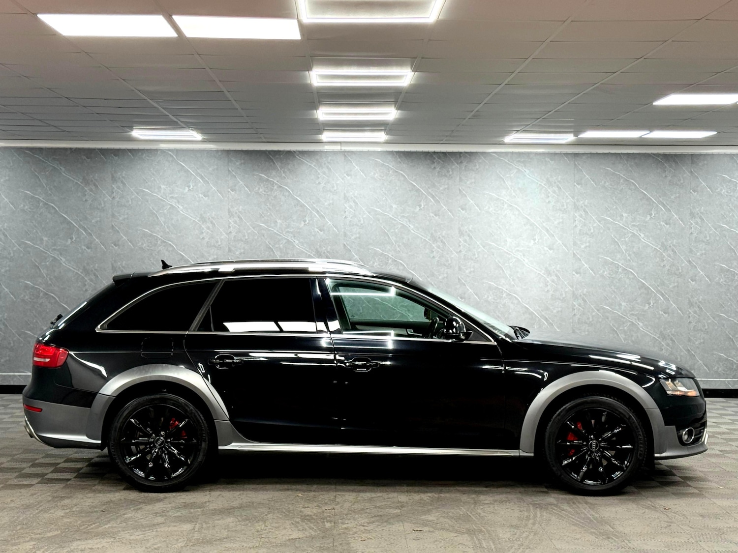 Used Audi A4 Allroad 2009 for sale - 76946950: Photo 24