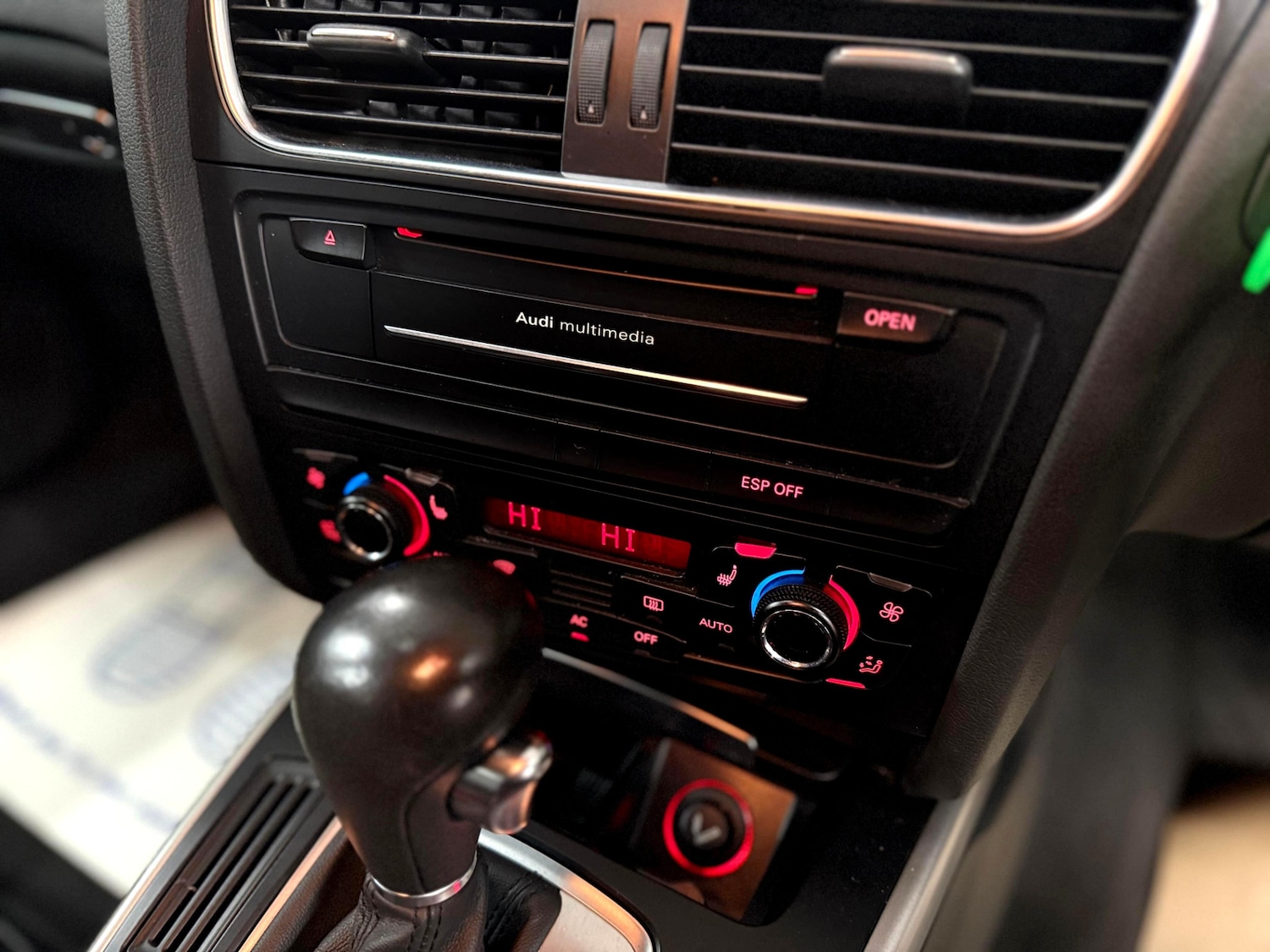 Used Audi A4 Allroad 2009 for sale - 76946950: Photo 32