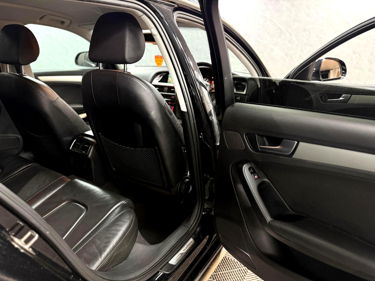 Used Audi A4 Allroad 2009 for sale - 76946950: Photo 38