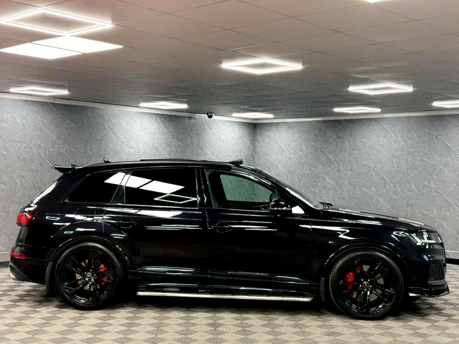 Used Audi SQ7 2021 for sale - 76671026: Photo 26