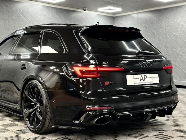 Used Audi RS4 2018 for sale - 76314226: Photo 12