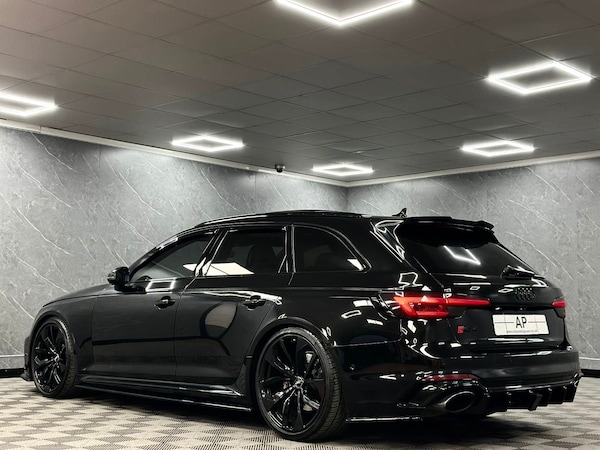 Used Audi RS4 2018 for sale - 76314226: Photo 16