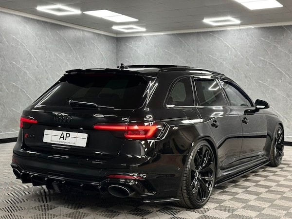 Used Audi RS4 2018 for sale - 76314226: Photo 9