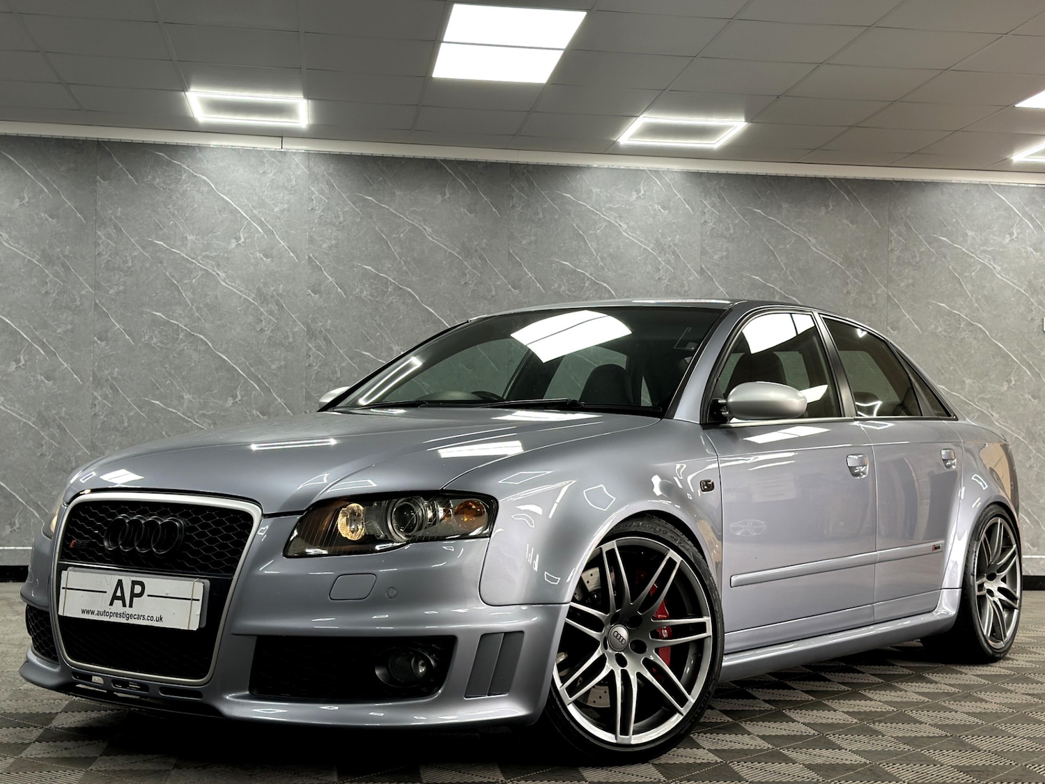 Used Audi RS4 2006 for sale - 77803471: Photo 4