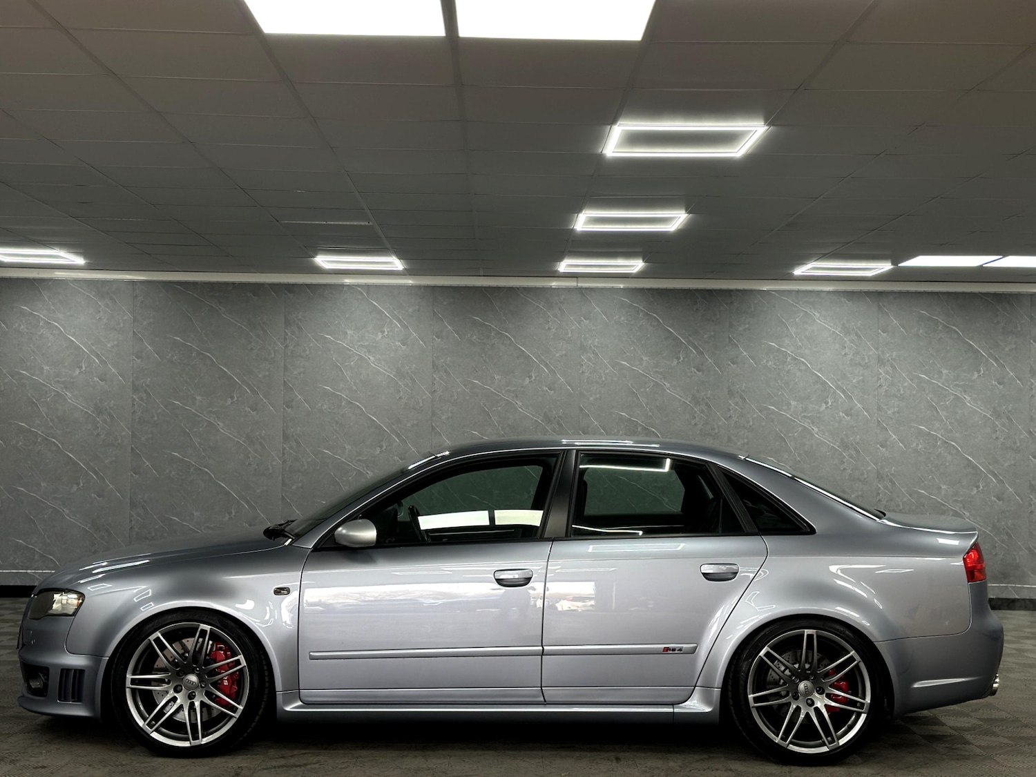 Used Audi RS4 2006 for sale - 77803471: Photo 7