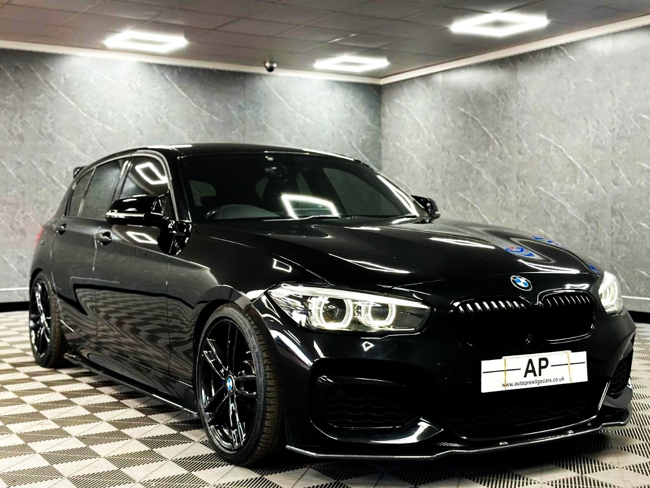 Used BMW 1 Series 2019 for sale - 76455677: Photo 2