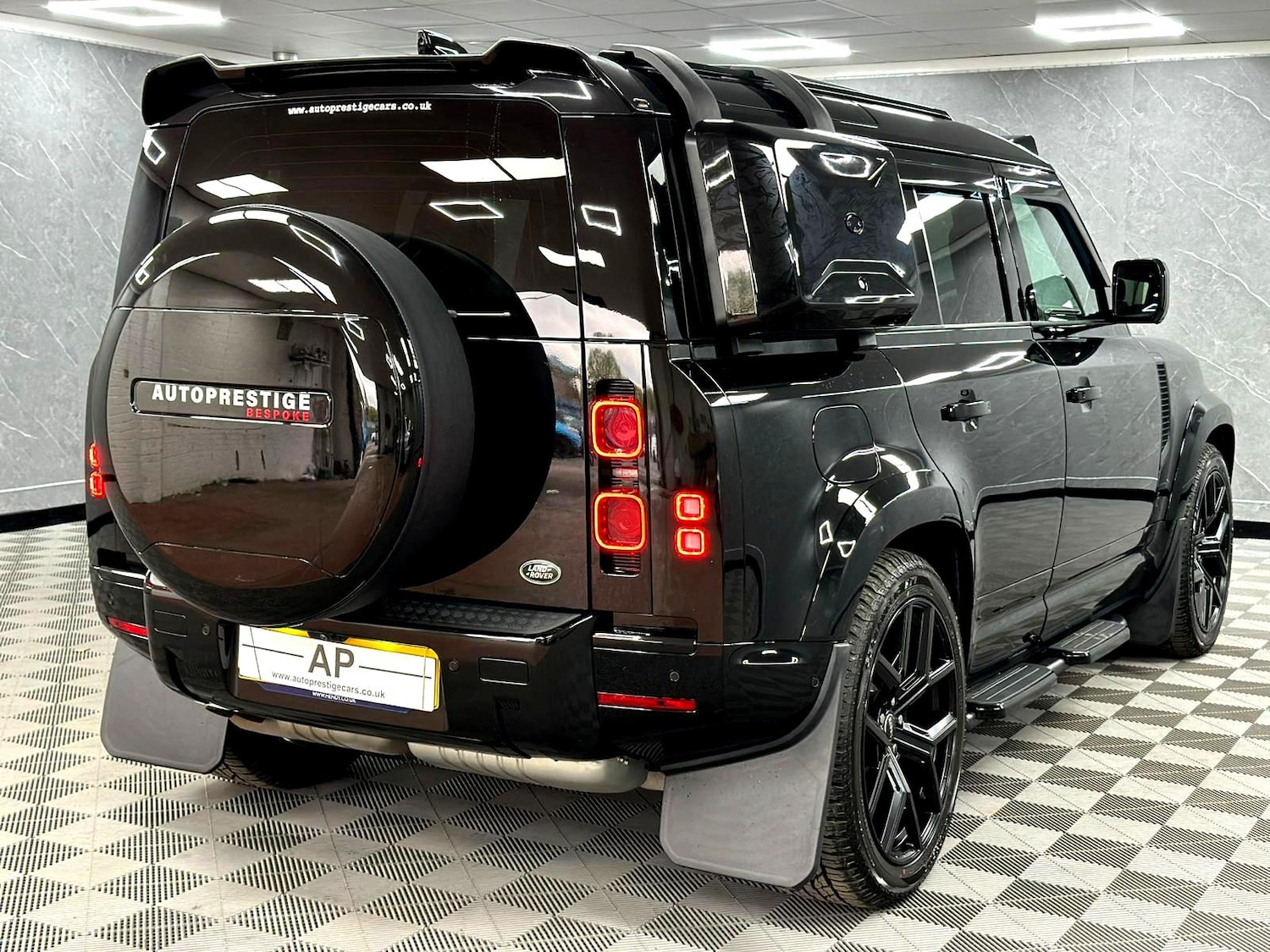 Used Land Rover Defender 2024 for sale - 76597511: Photo 20